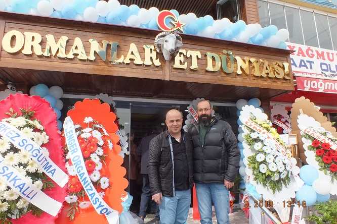 YÖNETİM KURULU ÜYEMİZ KENAN YANIK ORMANLAR ET DÜNYASI MAĞAZASI’NIN AÇILIŞ TÖRENİNE KATILDI