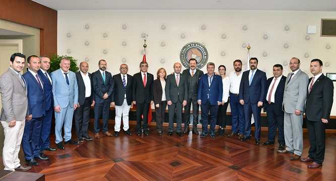 ODAMIZ’DAN TOBB BAŞKANIMIZ RİFAT HİSARCIKLIOĞLU’NA ZİYARET