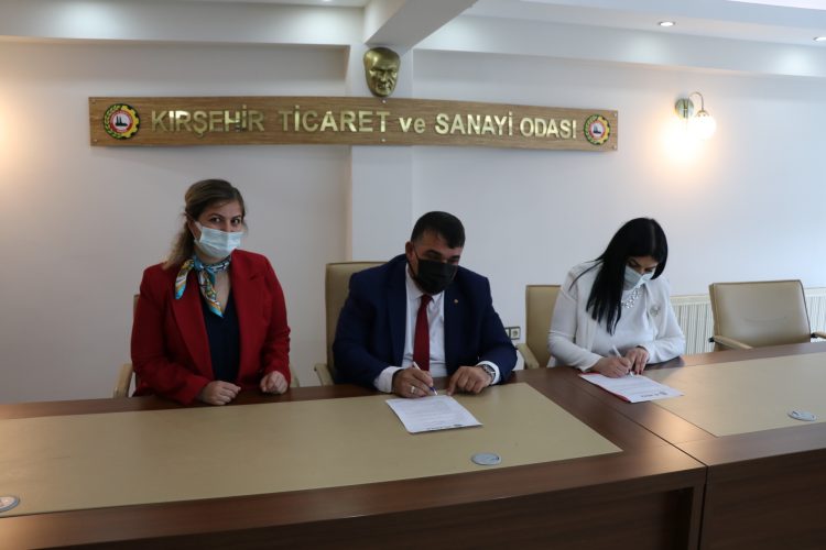 BİL KOLEJİ İLE ODAMIZ ARASINDA EĞİTİM İŞBİRLİĞİ PROTOKOLÜ