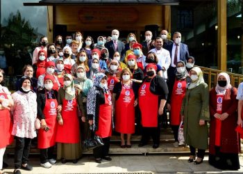 Ahi Kadınları Yöresel Yemek Yarışması Düzenlendi