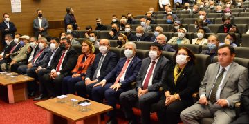 BAŞKANIMIZ MUSTAFA YILMAZ,  NEŞET ERTAŞ ANMA PROGRAMINA KATILDI