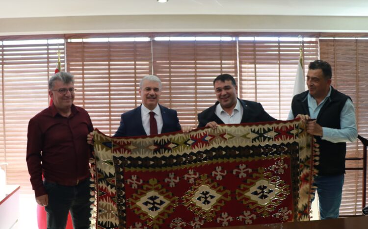 Valimiz Sayın İbrahim Akın’dan Odamıza Veda Ziyareti