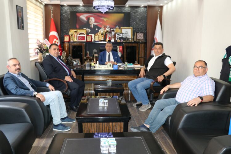 BAHAMETTİN ÖZTÜRK’E HAYIRLI OLSUN ZİYARETİ