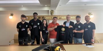 TEKNOFEST 2022 Finalinde Yarışacak Olan ‘’AHİTEK’’ Takımı’ndan Başkanımıza Ziyaret