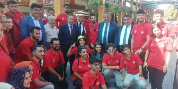 BAŞKANIMIZ MUSTAFA YILMAZ AHİLİK HAFTASI KUTLAMALARI KAPSAMINDA ÇARŞI AÇILIŞI, ŞED KUŞATMA TÖRENİ VE ESNAF ZİYARETİ PROGRAMINA KATILDI