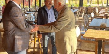 YAŞLI ÇINARLARIMIZ İLE KAHVALTIDA BİR ARAYA GELDİK