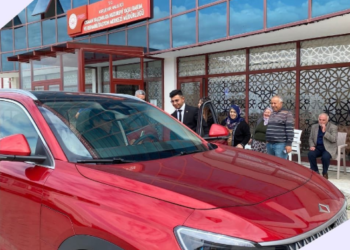 Odamız Hizmet Aracı TOGG’a Osman Yalçınkaya Huzurevi Bakım ve Rehabilitasyon Merkezinde Büyük İlgi