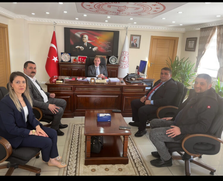 ODAMIZDAN MİLLİ EĞİTİM İL MÜDÜRÜ YUSUF YASİN GÜLŞEN’E HAYIRLI OLSUN ZİYARETİ