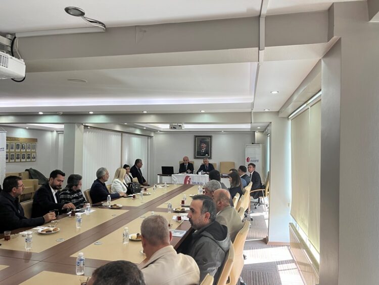 ODAMIZDA YATIRIMCI BİLGİLENDİRME TOPLANTISI DÜZENLENDİ