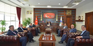 AHİ EVRAN ÜNİVERSİTESİ REKTÖRÜ Prof.Dr. Mustafa Kasım KARAHOCAGİL’E ZİYARET