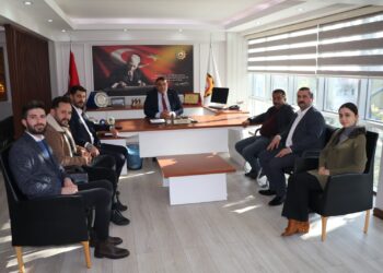 AK PARTİ KIRŞEHİR BELEDİYE BAŞKAN ADAY ADAYI KÜRŞAT GÜDÜK  KIRŞEHİR TİCARET VE SANAYİ ODASI(KTSO) ’NI ZİYARET ETTİ.