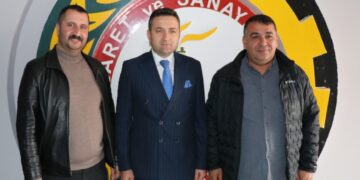 İL TARIM MÜDÜRÜ MUSTAFA İLMEÇ’DEN KIRŞEHİR TİCARET VE SANAYİ ODASI (KTSO) YÖNETİM KURULU BAŞKANI MUSTAFA YILMAZ’A İ-ADEYİ ZİYARETTE BULUNDU.