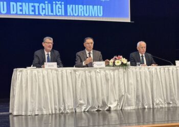 KAMU DENETÇİLİĞİ KURULU OMBDUSMAN KIRŞEHİRLİLERLE BULUŞUYOR KONFERANSI YAPILDI