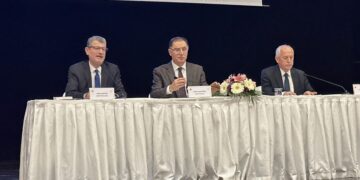 KAMU DENETÇİLİĞİ KURULU OMBDUSMAN KIRŞEHİRLİLERLE BULUŞUYOR KONFERANSI YAPILDI