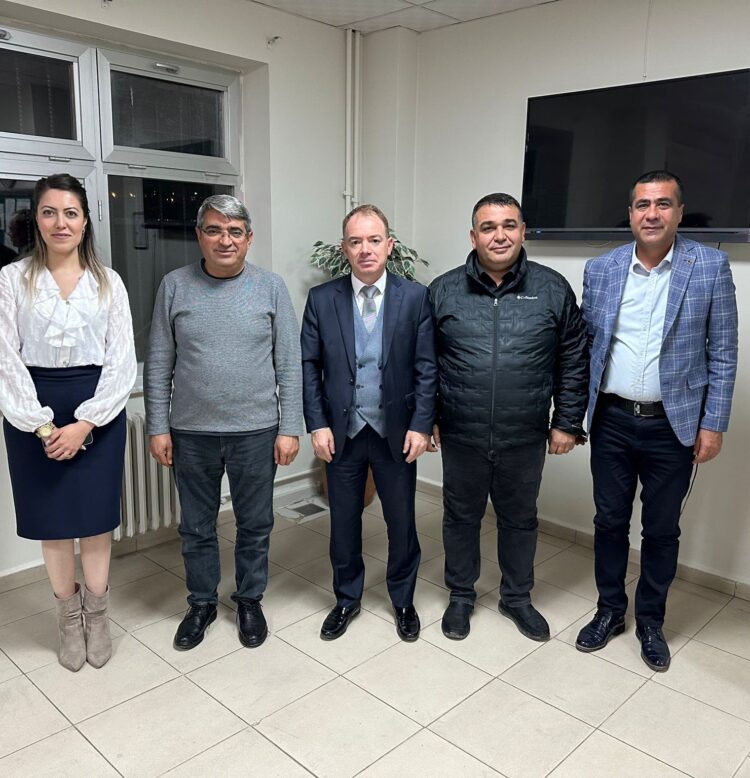 BAŞKAN YILMAZ TOKİ MESLEKİ ve TEKNİK ANADOLU LİSESİN’DE DÜZENLENEN AKŞAM YEMEĞİNE KATILDI