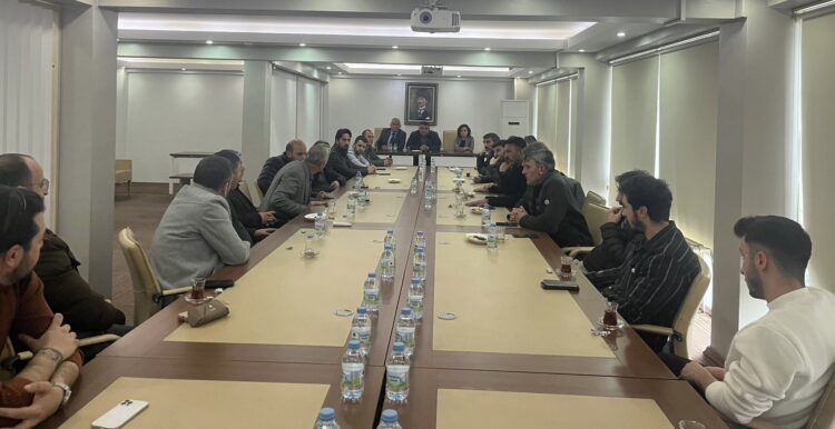 İNŞAAT SEKTÖR TEMSİLCİLERİ ODAMIZDA BULUŞTU