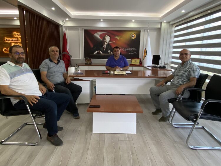 KIRŞEHİR MESLEKİ ve TEKNİK ANADOLU LİSESİ MÜDÜRÜ HAKAN VAHABOĞLU ODAMIZI ZİYARET ETTİ