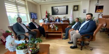 Başhekim DR. ÖĞR. Üyesi Erkan Dulkadiroğlu’na Hayırlı Olsun Ziyareti