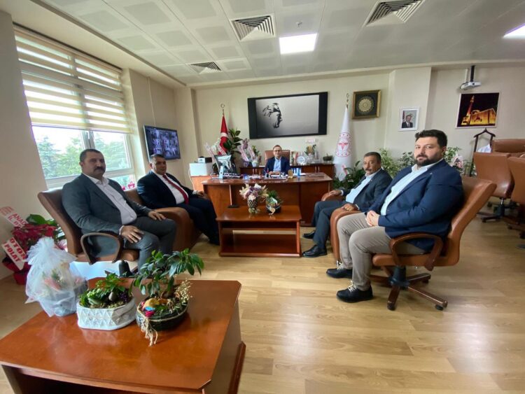 Başhekim DR. ÖĞR. Üyesi Erkan Dulkadiroğlu’na Hayırlı Olsun Ziyareti